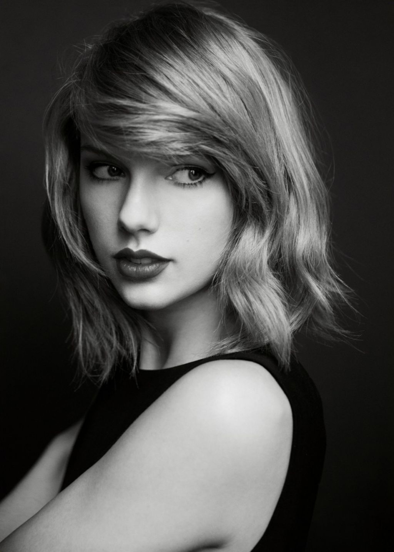 Vẻ đẹp của Taylor Swift không chỉ đến từ ngoại hình mà còn từ thần thái tự tin